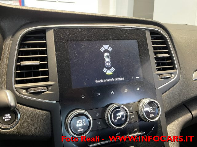 RENAULT Megane usata, con Servosterzo