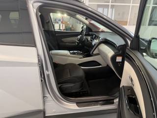 HYUNDAI Tucson usata, con Fari LED