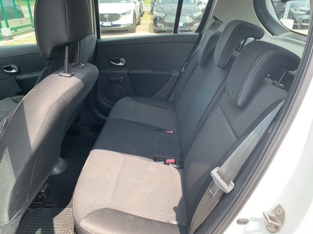 RENAULT Clio usata, con Controllo trazione