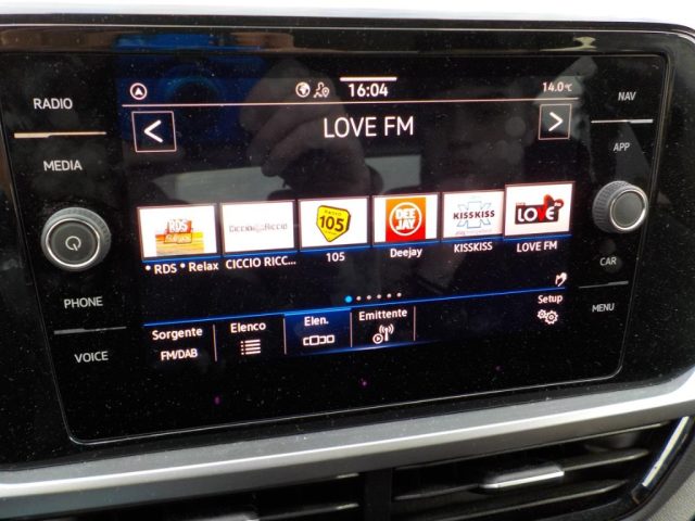 VOLKSWAGEN T-Roc usata, con Volante in pelle