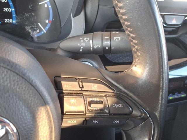 TOYOTA Yaris Cross usata, con Airbag testa