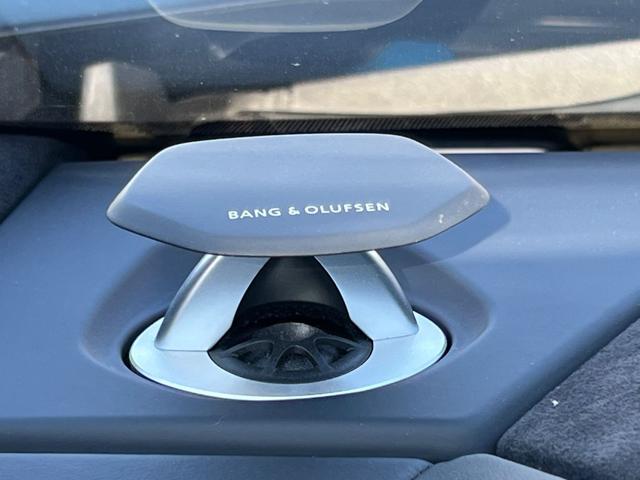 LAMBORGHINI Urus usata, con Head-up display