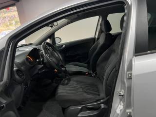 OPEL Corsa usata, con Boardcomputer