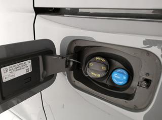 VOLKSWAGEN Multivan usata, con Controllo vocale