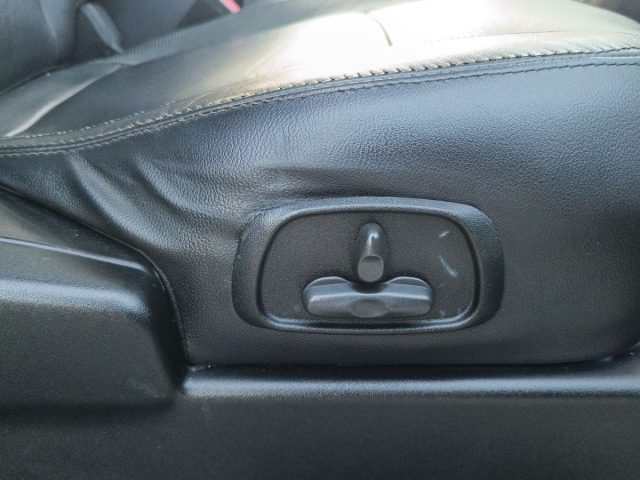 MITSUBISHI Pajero usata, con Specchietti laterali elettrici