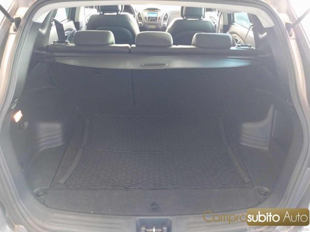 HYUNDAI iX35 usata 24