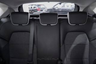 RENAULT Captur usata, con Bracciolo