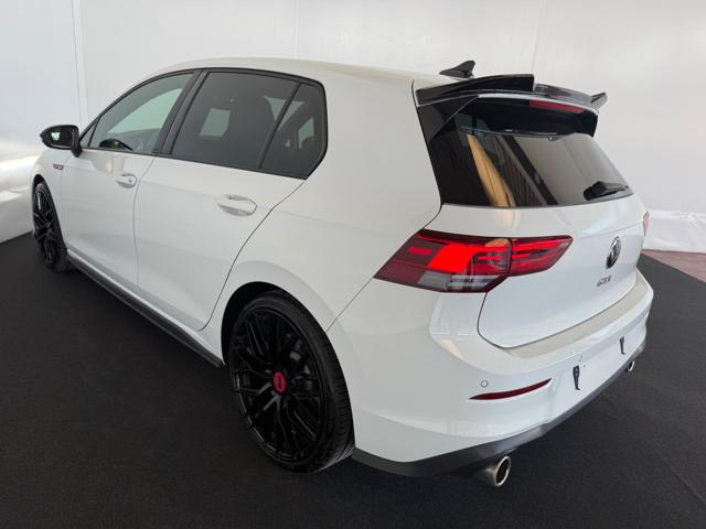 VOLKSWAGEN Golf usata, con Autoradio