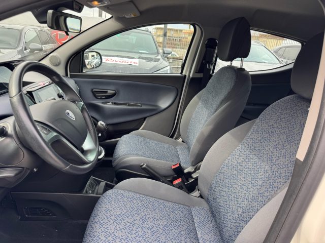 LANCIA Ypsilon usata, con Immobilizzatore elettronico