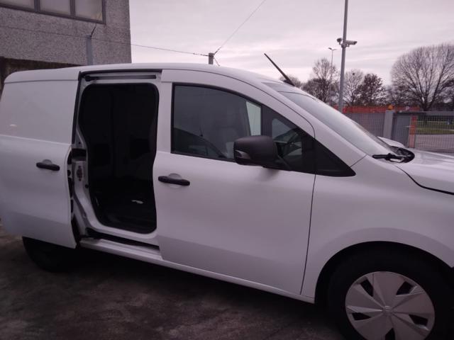 NISSAN Townstar usata 16