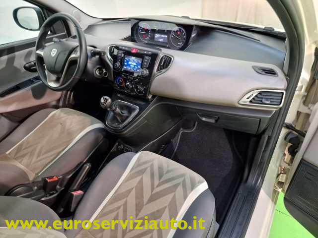 LANCIA Ypsilon usata 36