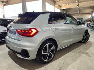 AUDI A1 usata, con Autoradio