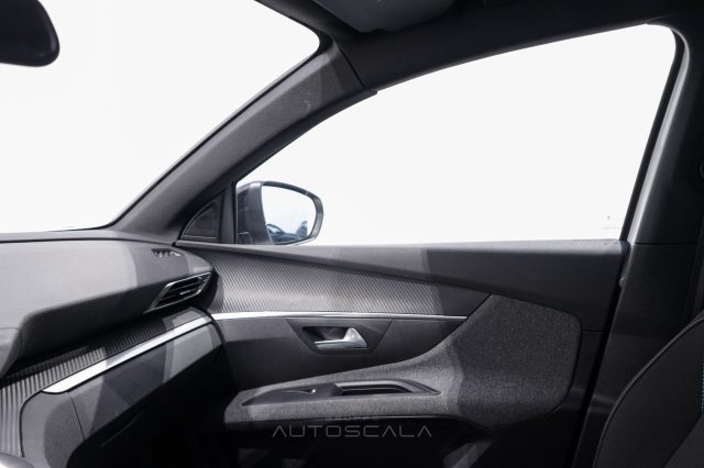 PEUGEOT 5008 usata, con Bluetooth