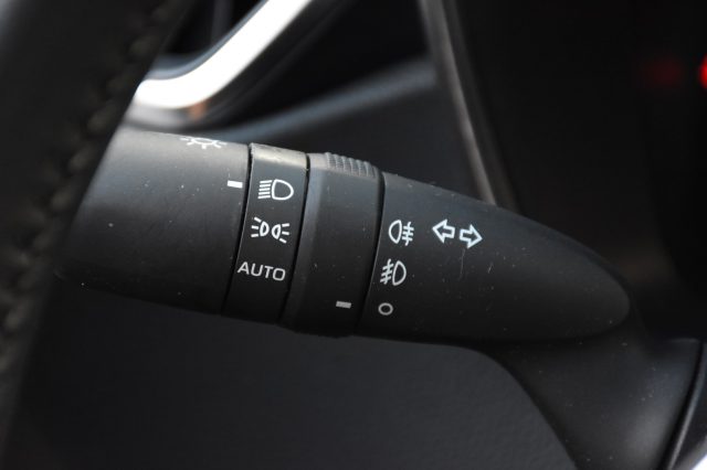 TOYOTA Corolla usata, con Touch screen