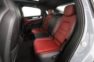 PORSCHE Cayenne usata 9