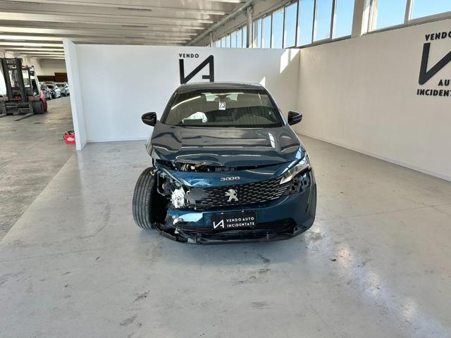 PEUGEOT 3008 usata, con Airbag