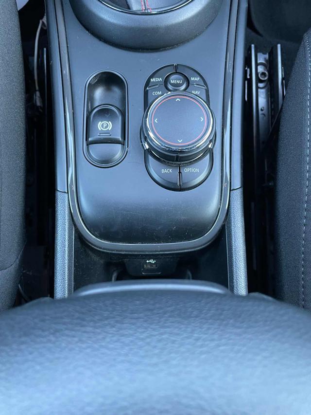 MINI Countryman usata, con Fendinebbia