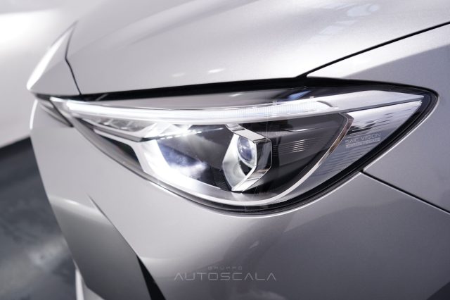 MG ZS usata, con Fari LED