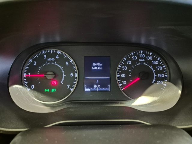 DACIA Duster usata, con Controllo automatico clima