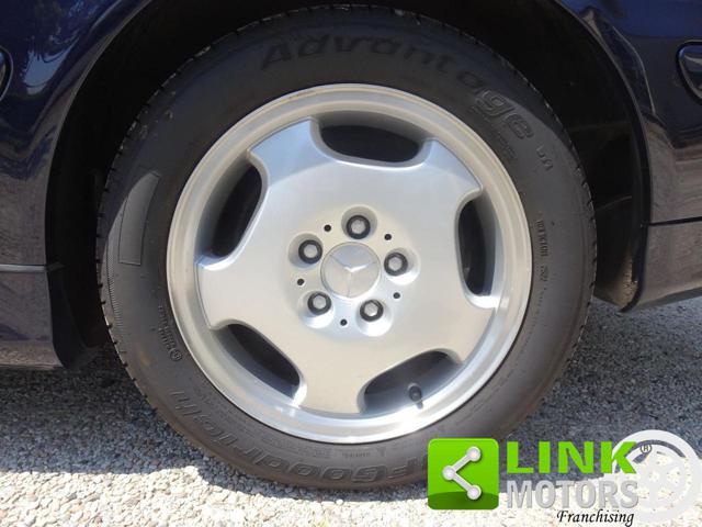 MERCEDES-BENZ CLK 320 usata 29