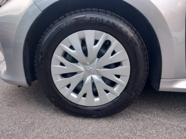 TOYOTA Yaris usata, con Fendinebbia