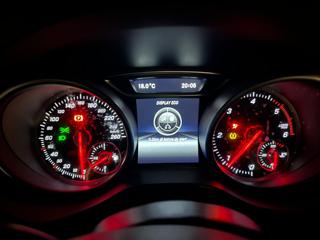 MERCEDES-BENZ A 180 usata 25