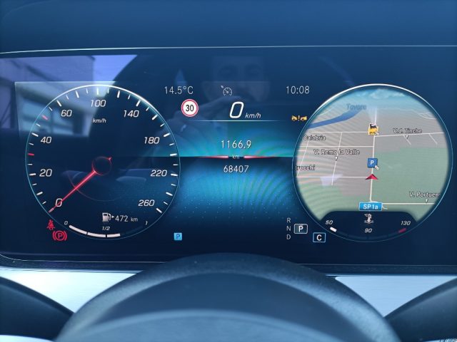 MERCEDES-BENZ E 200 usata, con Specchietti laterali elettrici