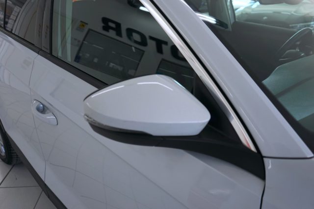 VOLKSWAGEN T-Roc usata, con Bracciolo