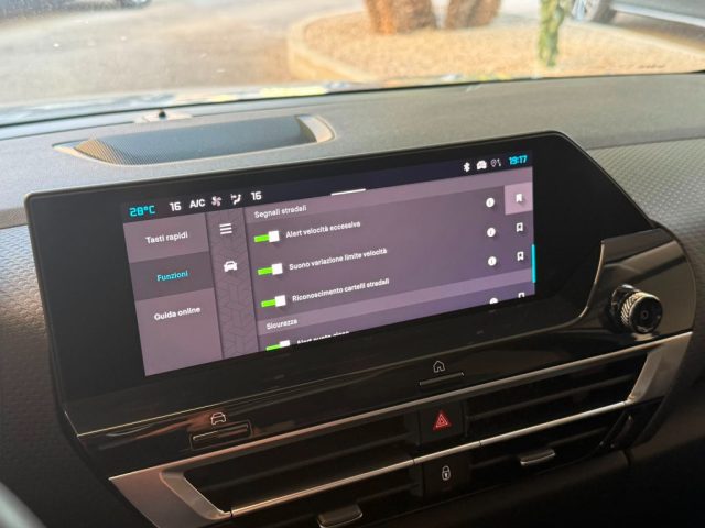 CITROEN C4 usata, con Autoradio digitale