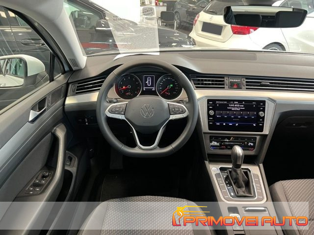 VOLKSWAGEN Passat Variant usata, con Airbag