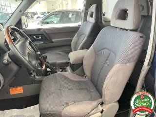 MITSUBISHI Pajero usata 15