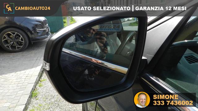 PEUGEOT 3008 usata, con Specchietto retrovisore con funzione antiabbagliamento