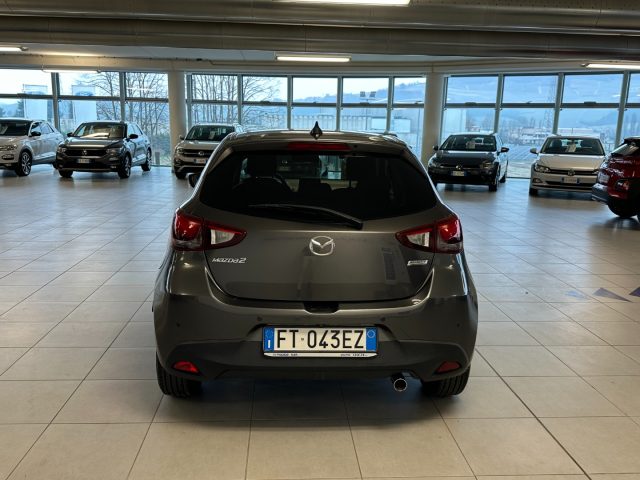 MAZDA 2 usata, con Autoradio