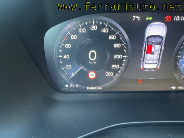 VOLVO XC40 usata, con Chiusura centralizzata