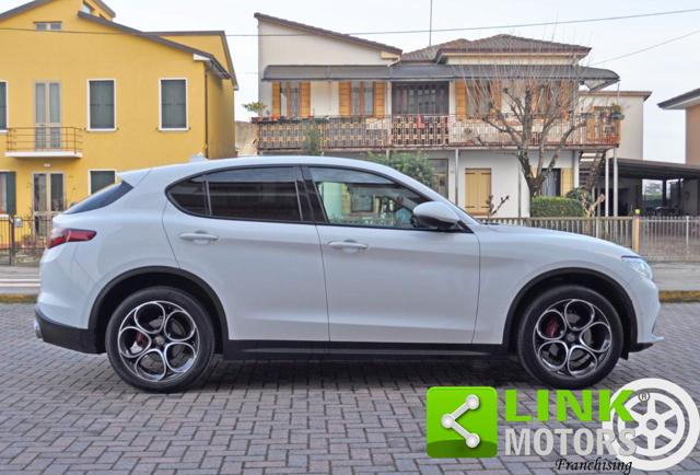 ALFA ROMEO Stelvio usata, con Autoradio