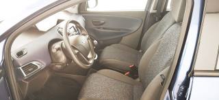 LANCIA Ypsilon usata, con USB