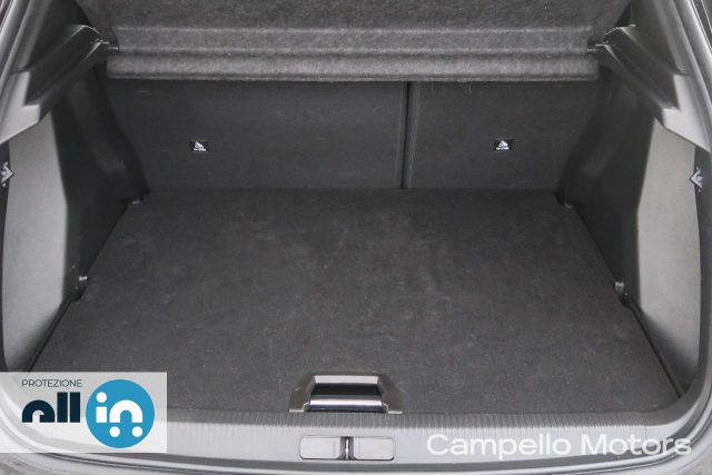 PEUGEOT 2008 usata 17