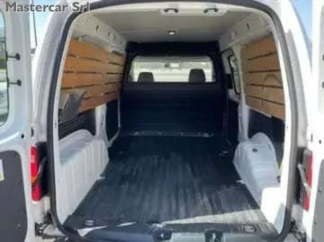 VOLKSWAGEN Caddy usata 9