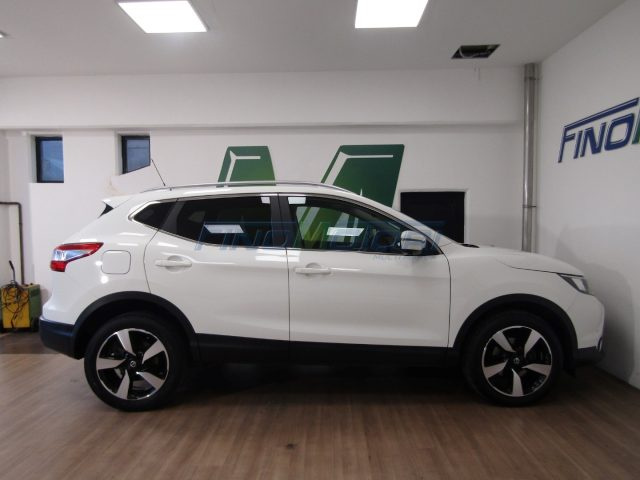 NISSAN Qashqai usata, con Sistema di navigazione