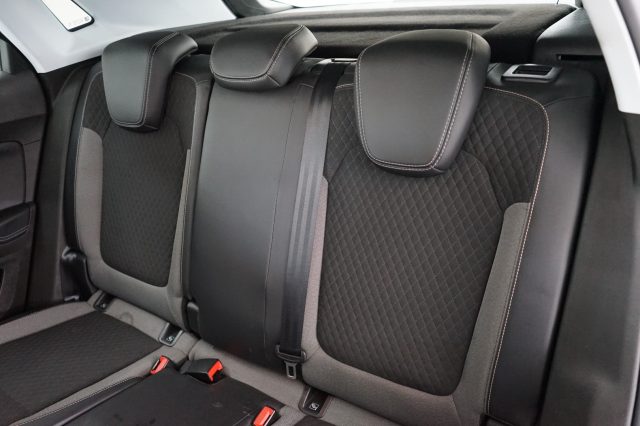 OPEL Grandland X usata 36