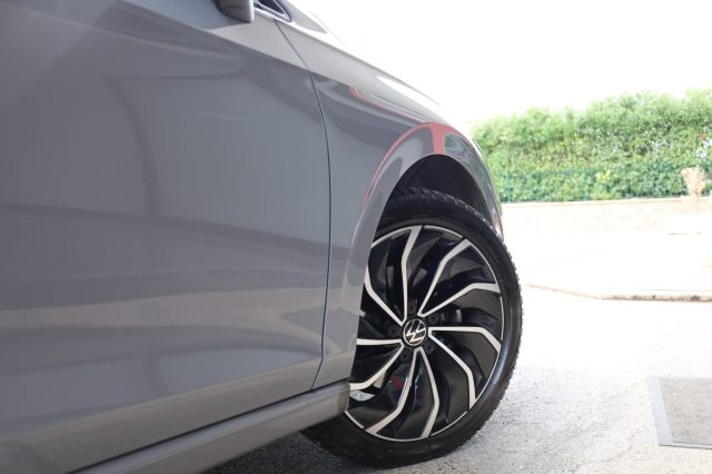 VOLKSWAGEN Golf usata 144