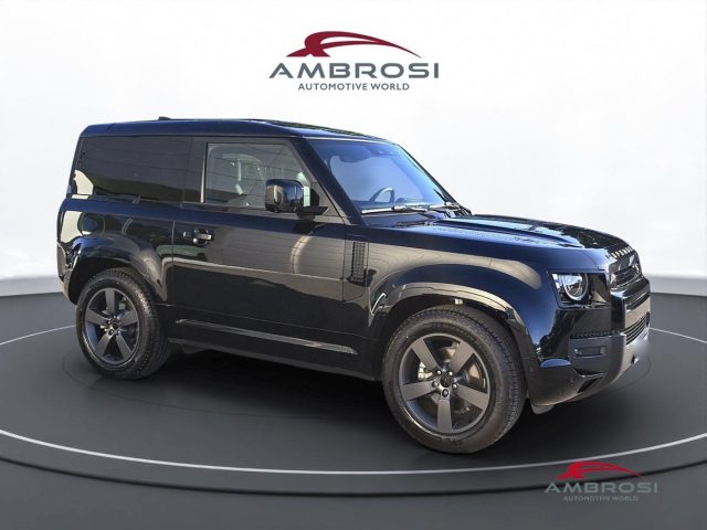 LAND ROVER Defender usata 1