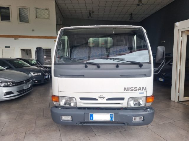 NISSAN Cabstar usata, con Boardcomputer