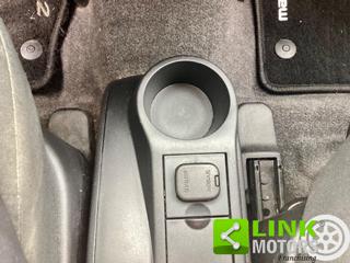MAZDA 2 usata, con Sedile posteriore sdoppiato