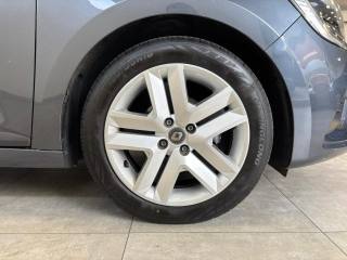 RENAULT Clio usata, con Boardcomputer