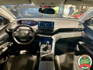 PEUGEOT 3008 usata, con Climatizzatore