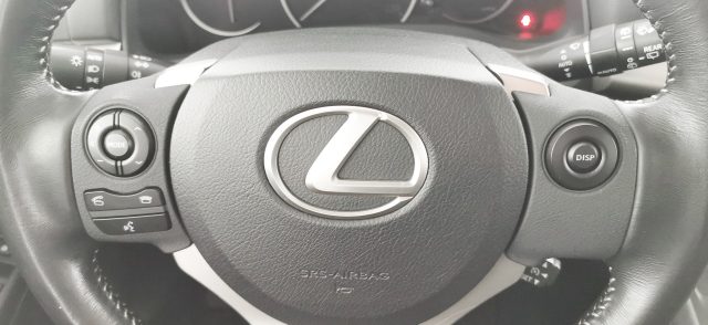 LEXUS CT 200h usata 39