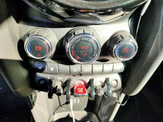 MINI One usata, con Fendinebbia