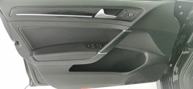 VOLKSWAGEN Golf R usata 54