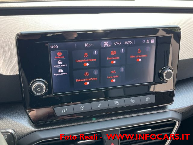 SEAT Leon usata, con USB
